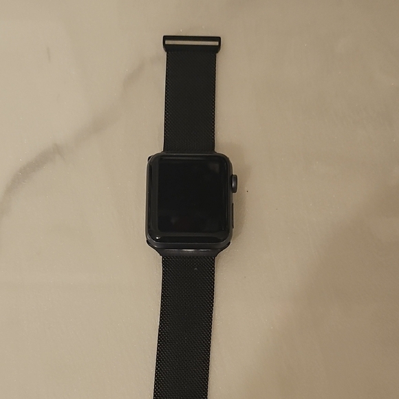 Stylish Black Smartwatch with Strap - Picture 2 of 4